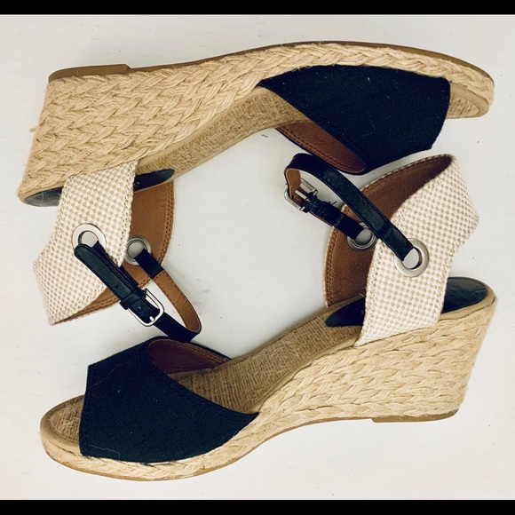 Lucky Brand Shoes - Lucky Kyndra Black Open Toe Espadrille Wedges 10